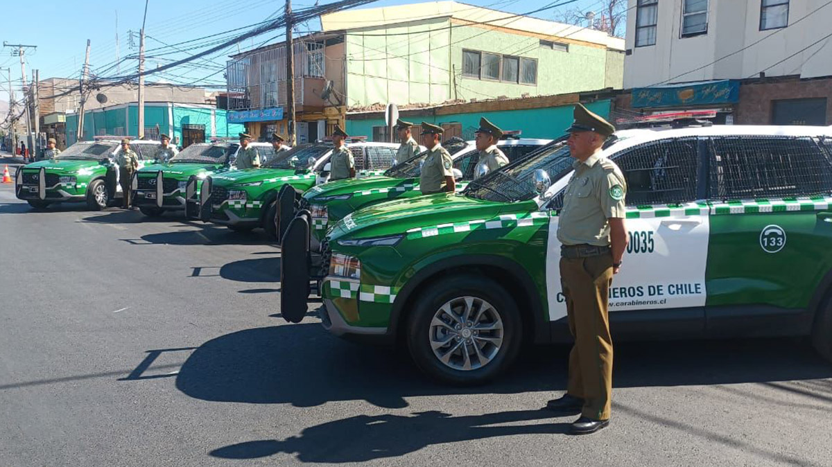 Entregan Cinco Nuevos Veh Culos Policiales A Carabineros De La